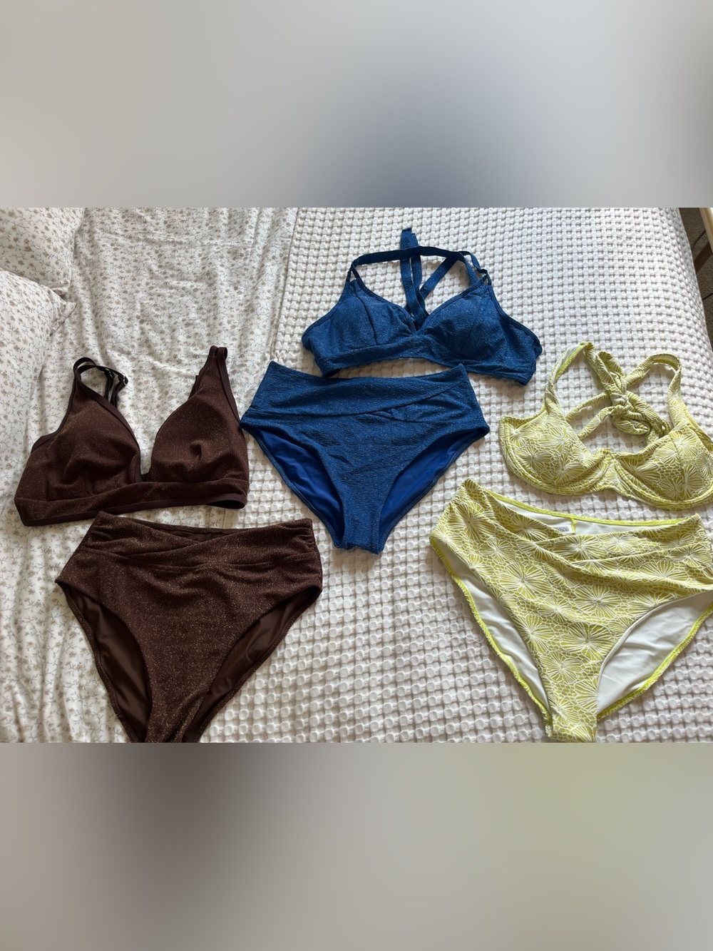 Berlook Lot of 3 Women’s Bikinis US18